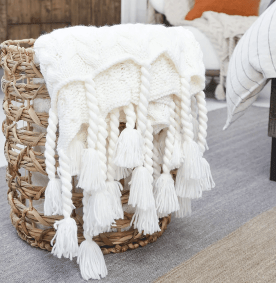 Pom Pom at Home Capistrano Throw in Winter White